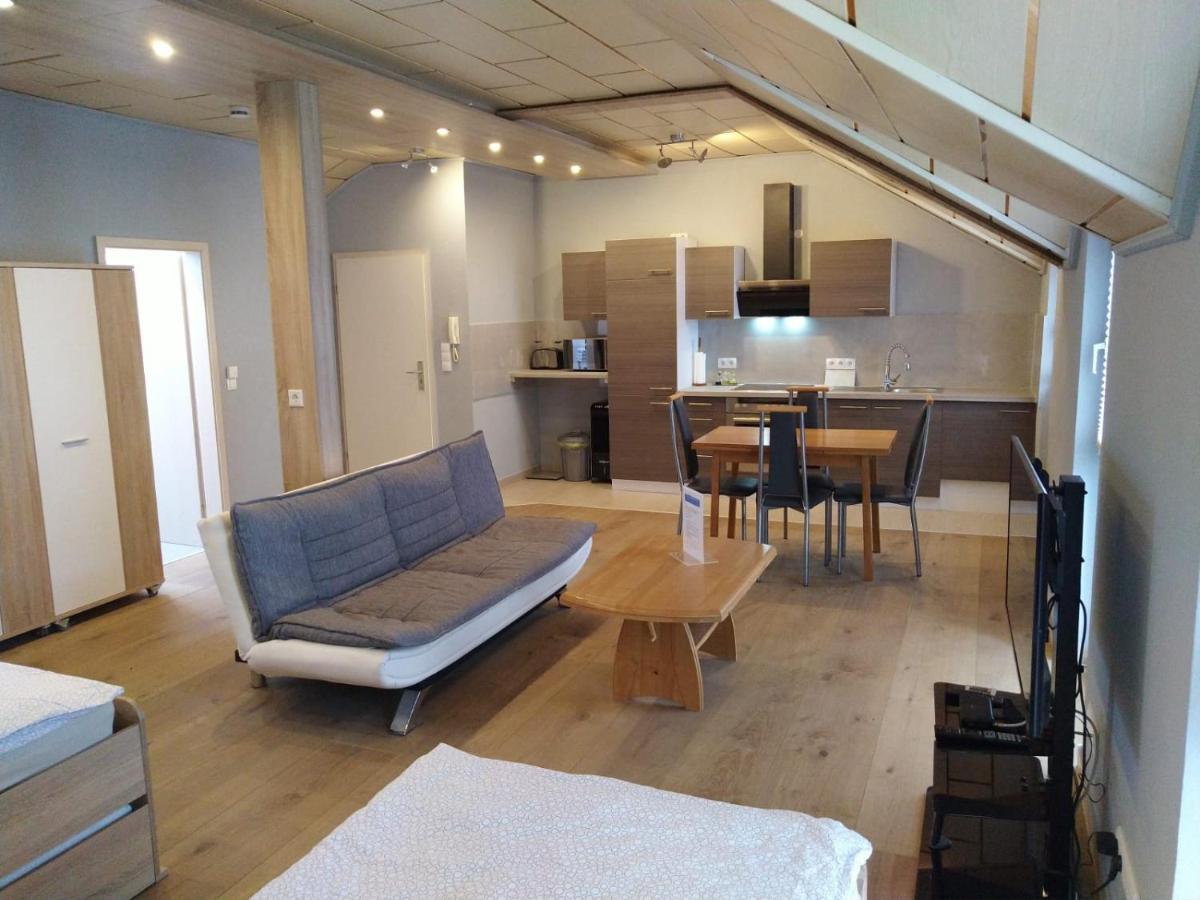 Apartment-Design 1, Altendtadt Altenstadt  Ngoại thất bức ảnh